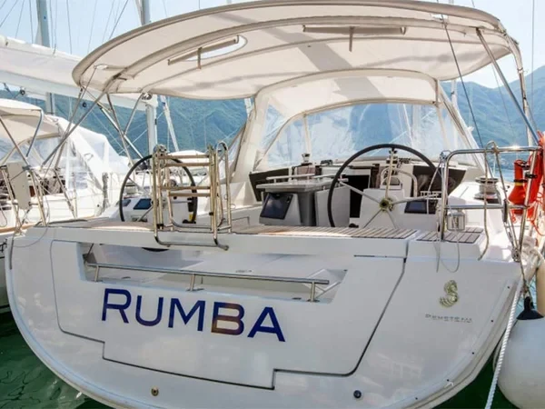 Oceanis 45 - Boatscribe.com