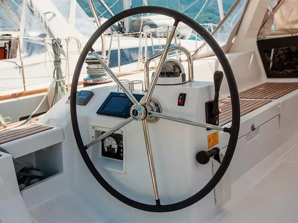 Oceanis 45 - Boatscribe.com