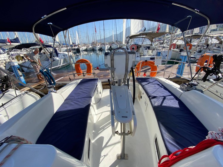 Oceanis 343 - Boatscribe.com