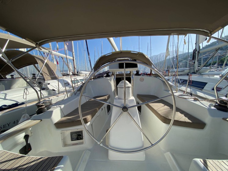 Sun Odyssey 36i - Boatscribe.com