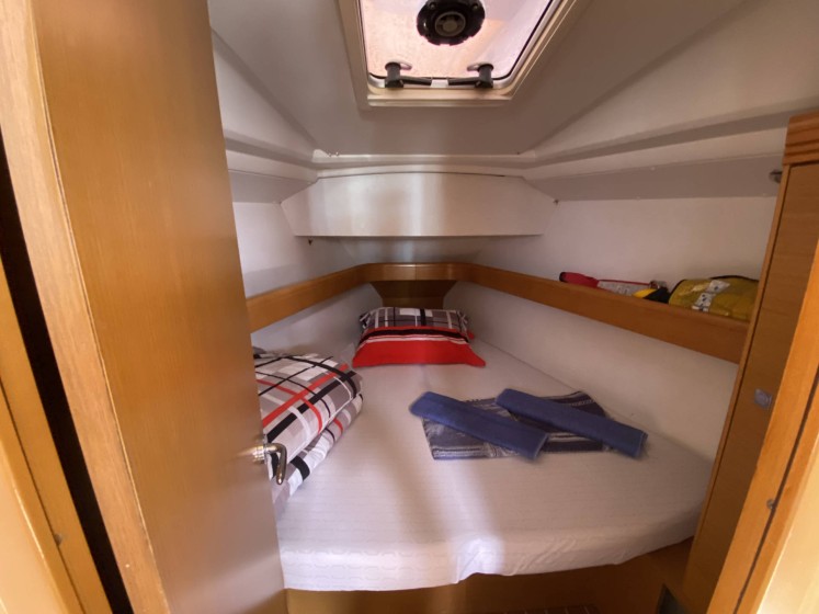 Sun Odyssey 36i - Boatscribe.com
