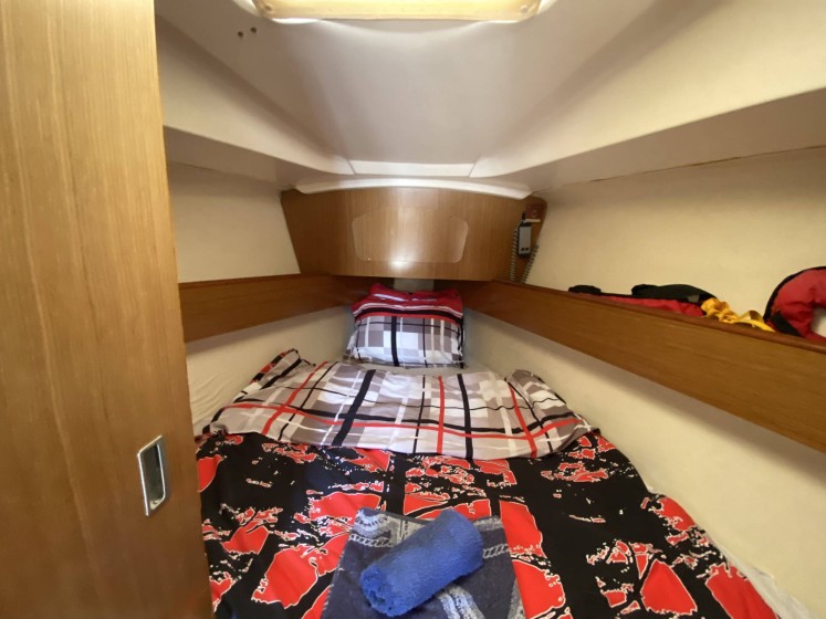 Sun Odyssey 32i - Boatscribe.com