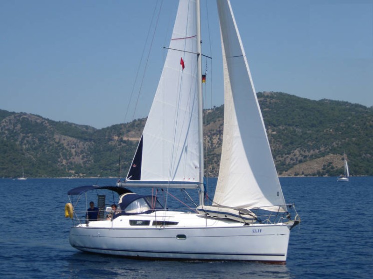 Sun Odyssey 32i - Boatscribe.com