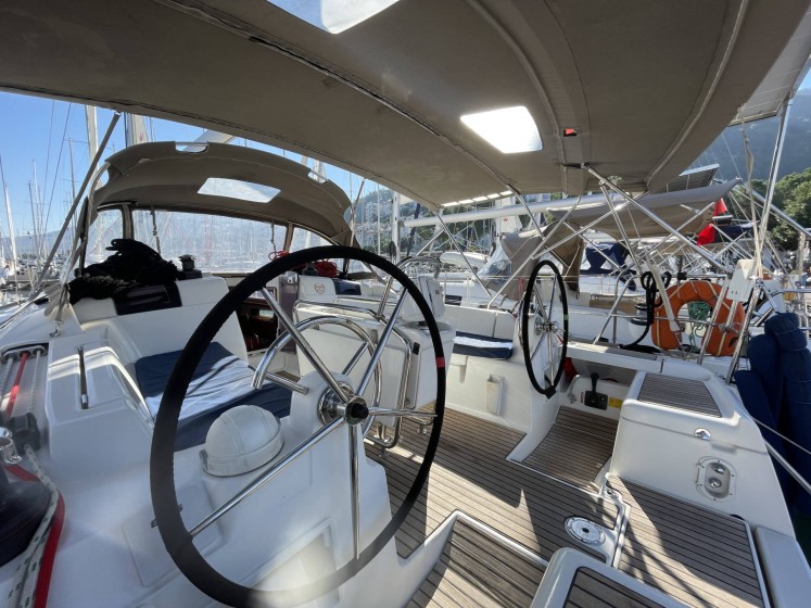 Sun Odyssey 419 - Boatscribe.com