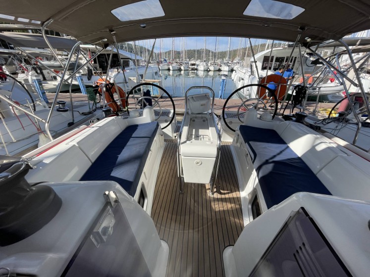 Sun Odyssey 419 - Boatscribe.com