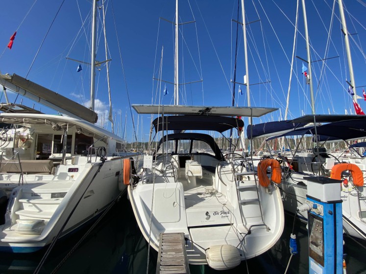 Cyclades 39.3 - Boatscribe.com