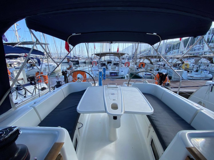 Cyclades 39.3 - Boatscribe.com