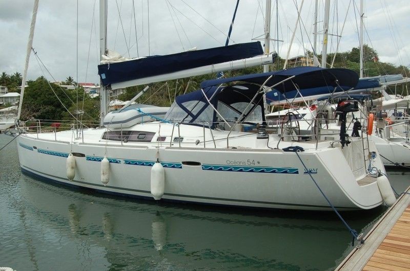 Oceanis 54 - Boatscribe.com