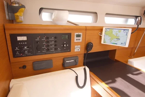 Sun Odyssey 449 - Boatscribe.com