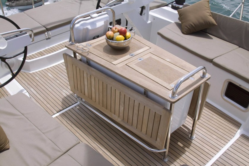 Jeanneau 57 - Boatscribe.com