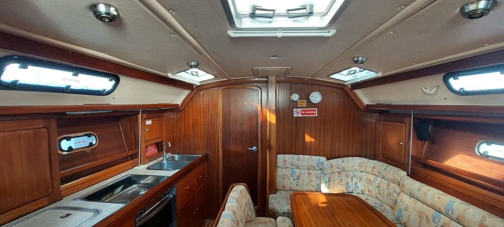 Bavaria 40 Cruiser - Boatscribe.com