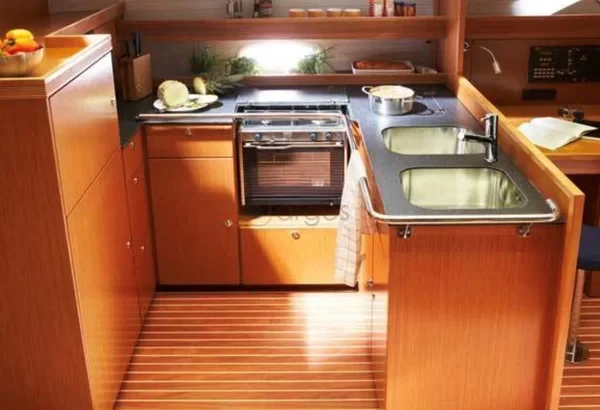 Bavaria 51 Cruiser - Boatscribe.com
