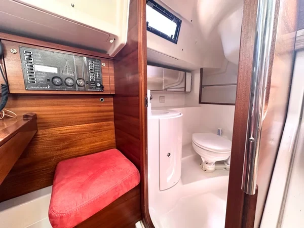 Salona 35 - Boatscribe.com