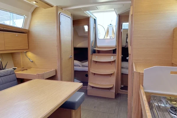 Dufour 382 GL - Boatscribe.com