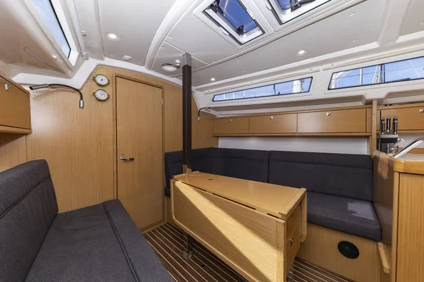 Bavaria Cruiser 34 Style - Boatscribe.com