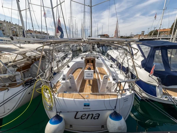 Bavaria Cruiser 34 Style - Boatscribe.com