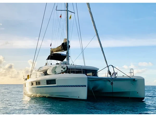 Lagoon 50 - Boatscribe.com