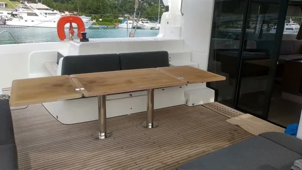 Lagoon 50 - Boatscribe.com