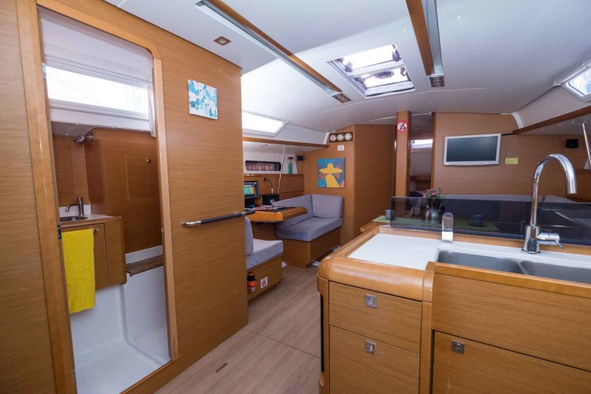 Sun Odyssey 439 - Boatscribe.com