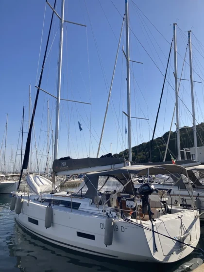 Dufour 390 Grand Large - Boatscribe.com