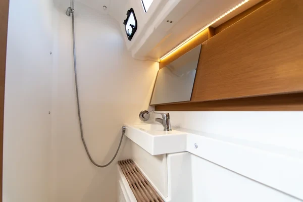 Sun Odyssey 490 - Boatscribe.com