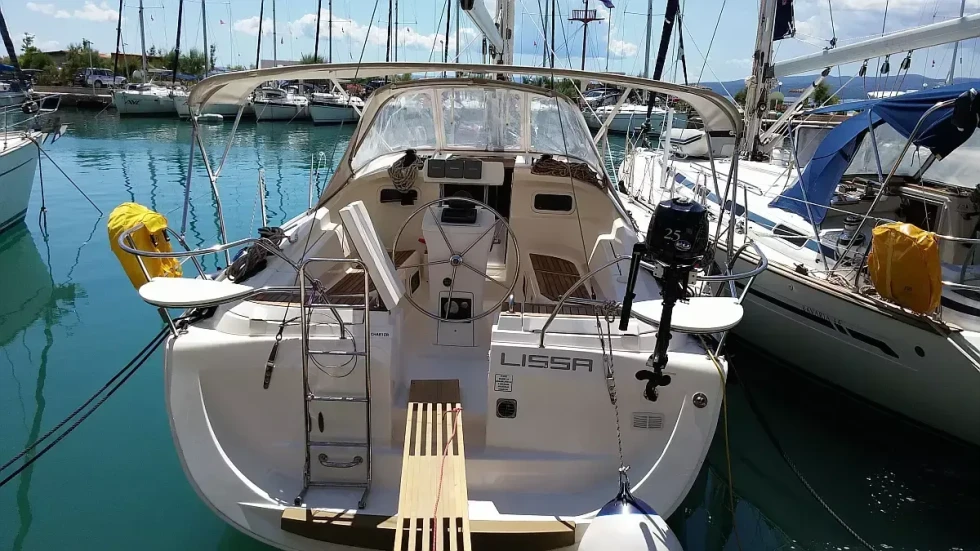 Elan 384 Impression - Boatscribe.com
