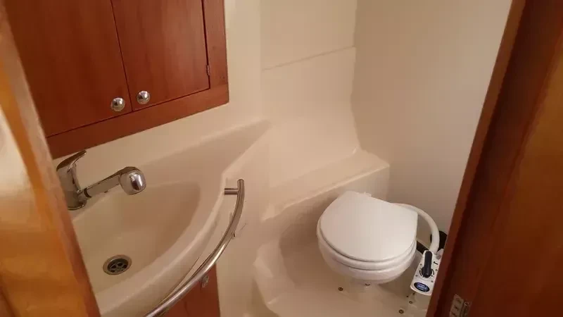 Elan 384 Impression - Boatscribe.com