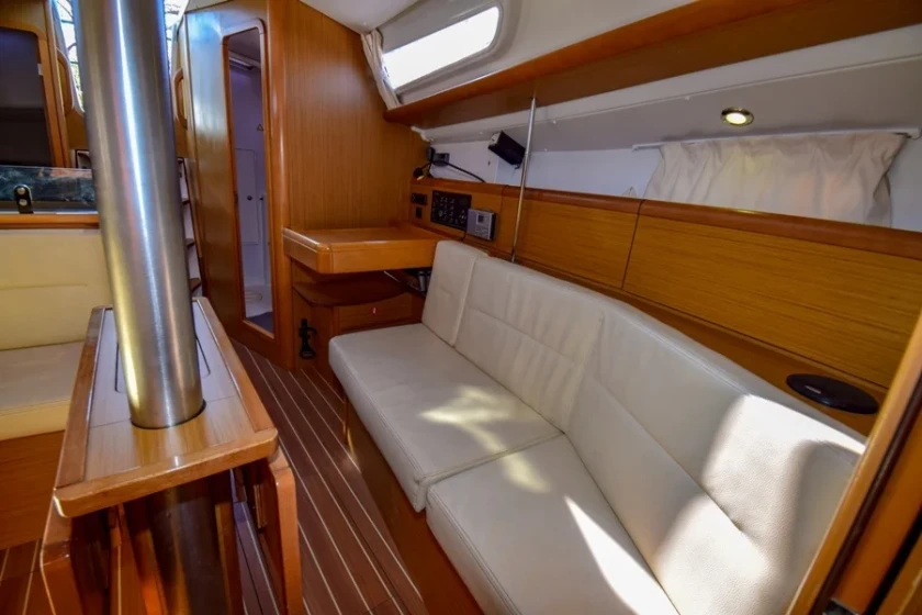 Sun Odyssey 36i - Boatscribe.com