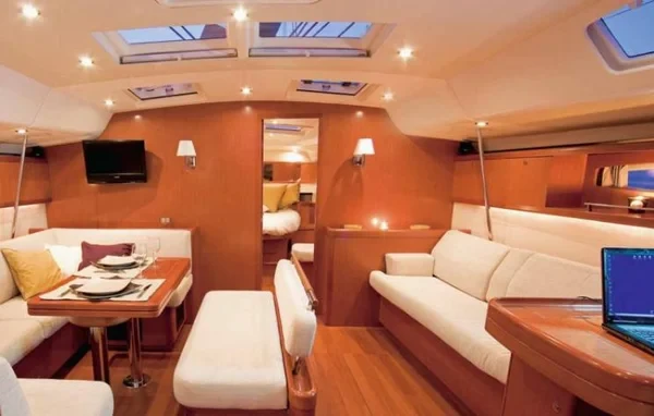Oceanis 54 - Boatscribe.com