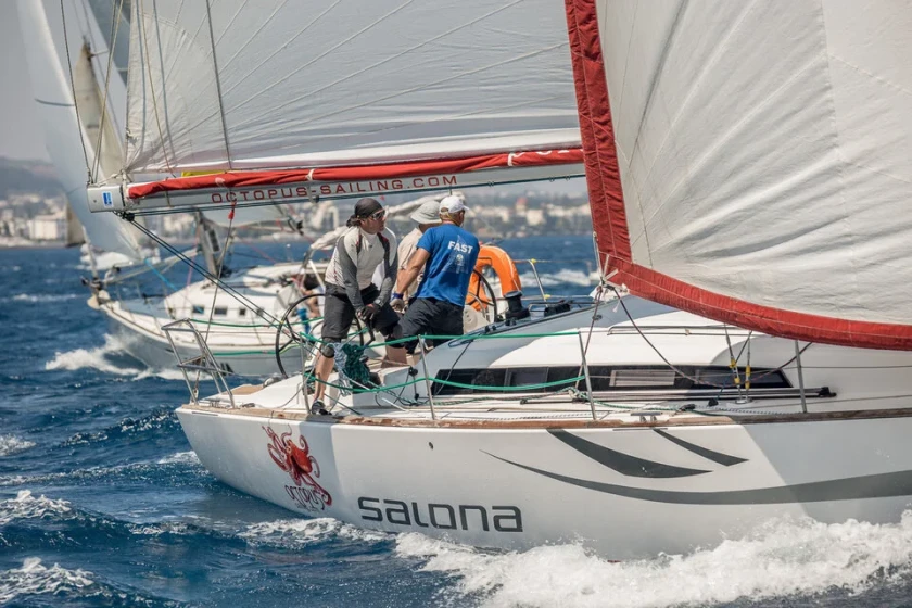 Salona 41 - Boatscribe.com