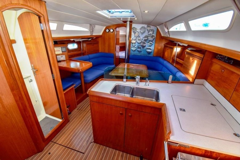 Sun Odyssey 37 - Boatscribe.com