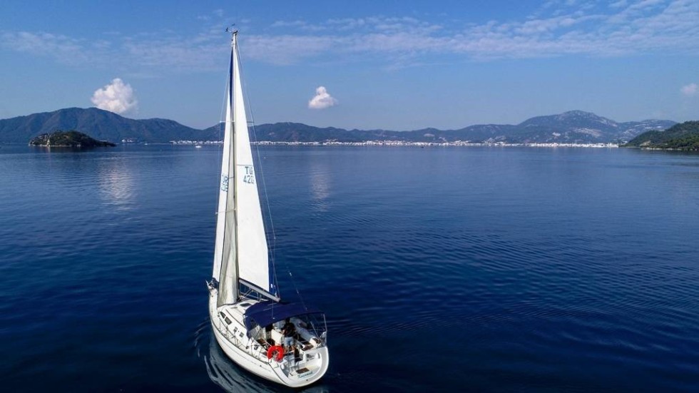 Sun Odyssey 37 - Boatscribe.com