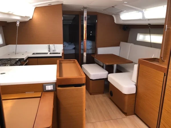 Sun Odyssey 440 - Boatscribe.com