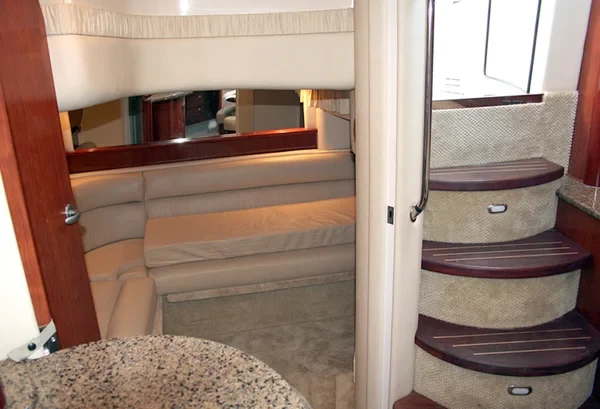 Sea Ray 455 - Boatscribe.com