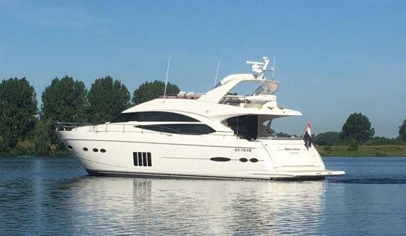 Princess 72 Fly - Boatscribe.com