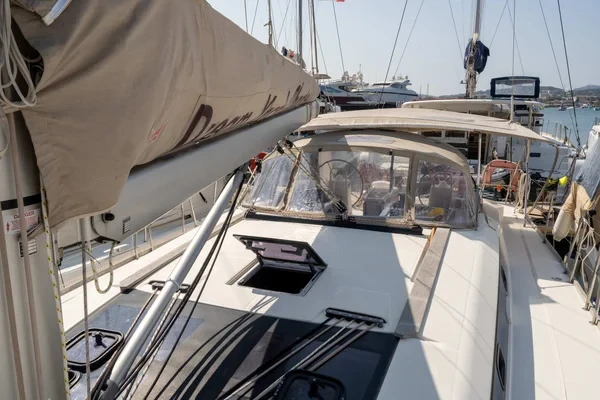 Dufour 460 GL - Boatscribe.com