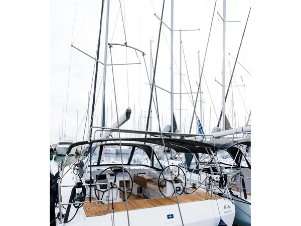 Bavaria C45 - Boatscribe.com