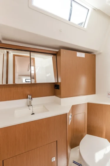 Bavaria C45 - Boatscribe.com