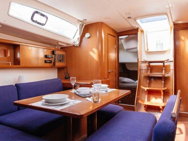 Oceanis 43 - Boatscribe.com