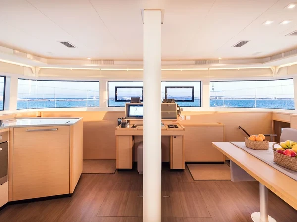 Lagoon 52 - Boatscribe.com