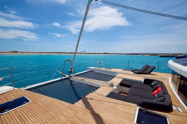 Lagoon 52 - Boatscribe.com