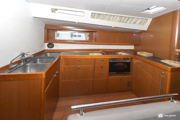 Oceanis 48 - Boatscribe.com