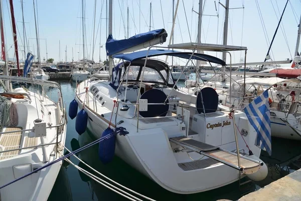 Oceanis 54 - Boatscribe.com