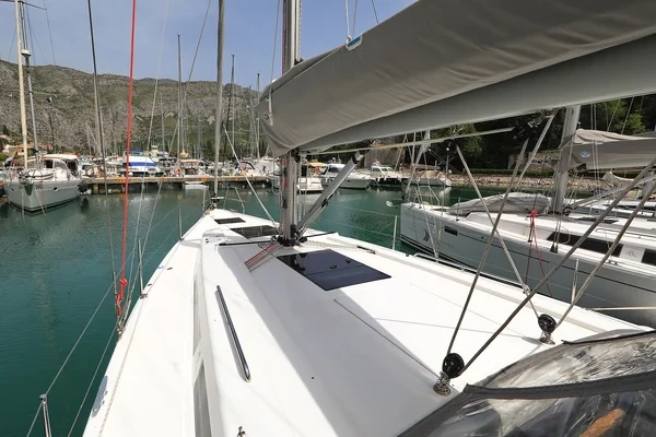 Hanse 418 - Boatscribe.com