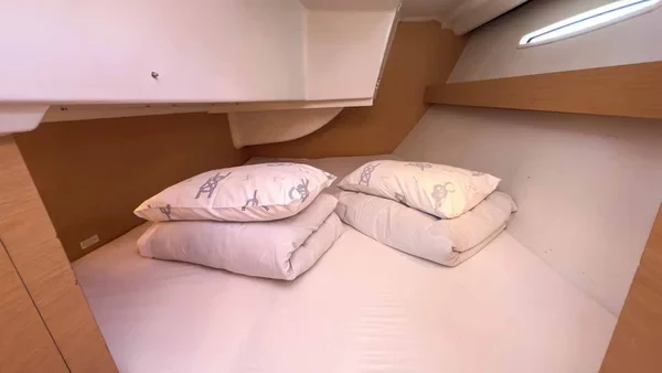 First 35 - Boatscribe.com
