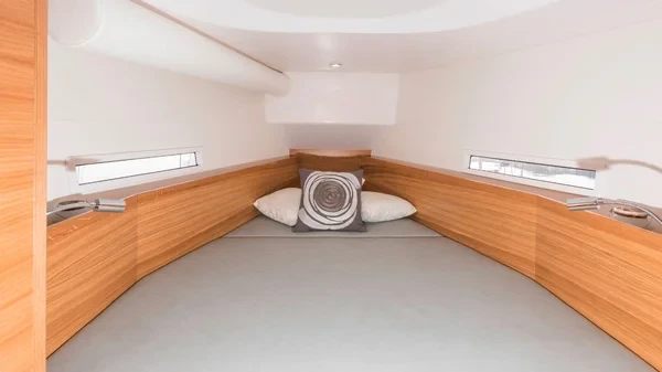 Salona 380 - Boatscribe.com
