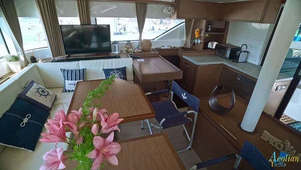 Lagoon 50 - Boatscribe.com