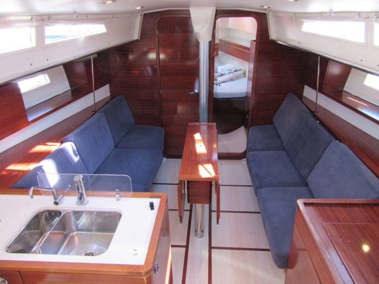 Salona 38 - Boatscribe.com