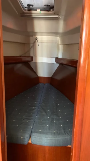 Oceanis 343 - Boatscribe.com