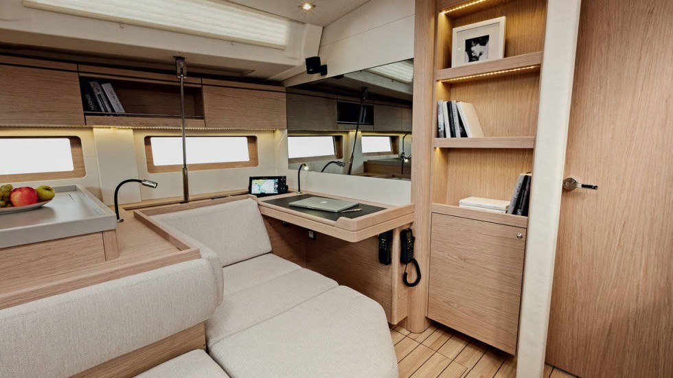 Oceanis 51.1 - Boatscribe.com
